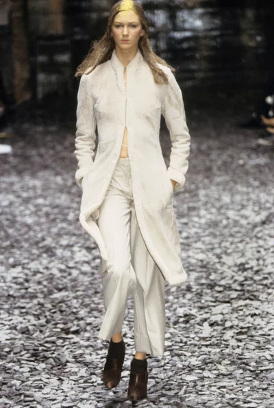 Look 15